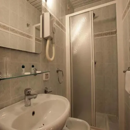 Embassy Hotel Rome
