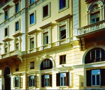 Отель Embassy