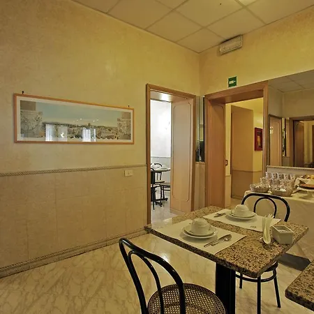 Embassy Отель 3*