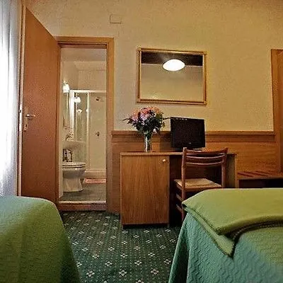 Embassy 3* Rome