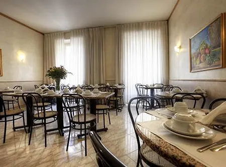 Embassy Otel 3*